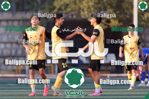سپاهان 5–0 نفت اهواز