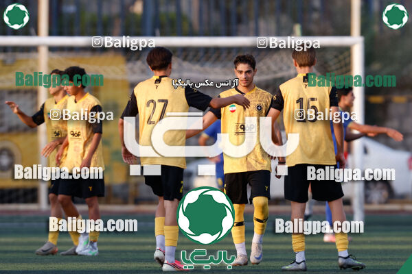 سپاهان 5–0 نفت اهواز
