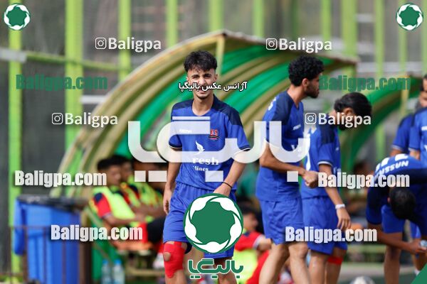 ذوب آهن اصفهان 1–0 نساجی مازندران