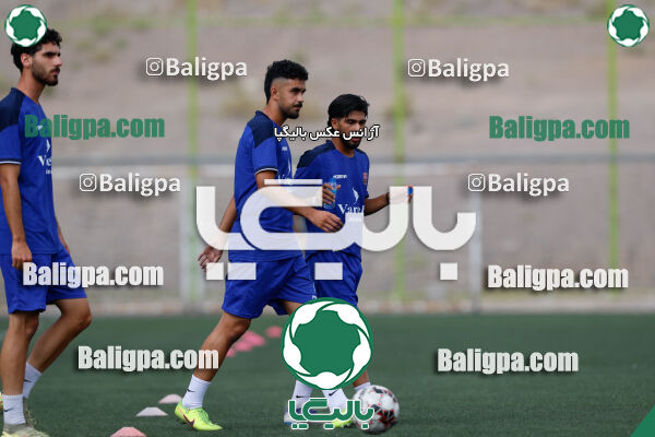 ذوب آهن اصفهان 1–0 نساجی مازندران