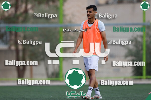 ذوب آهن اصفهان 1–0 نساجی مازندران