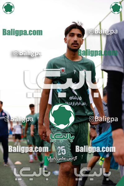 ذوب آهن اصفهان 1–0 نساجی مازندران