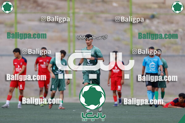 ذوب آهن اصفهان 1–0 نساجی مازندران