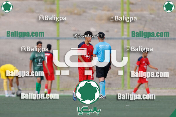 ذوب آهن اصفهان 1–0 نساجی مازندران