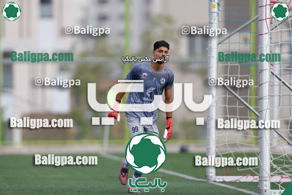 ذوب آهن اصفهان 1–0 نساجی مازندران