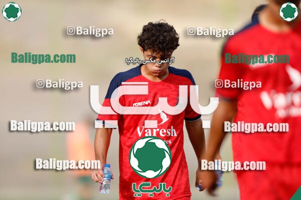 ذوب آهن اصفهان 1–0 نساجی مازندران