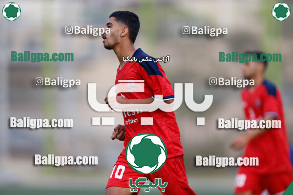 ذوب آهن اصفهان 1–0 نساجی مازندران