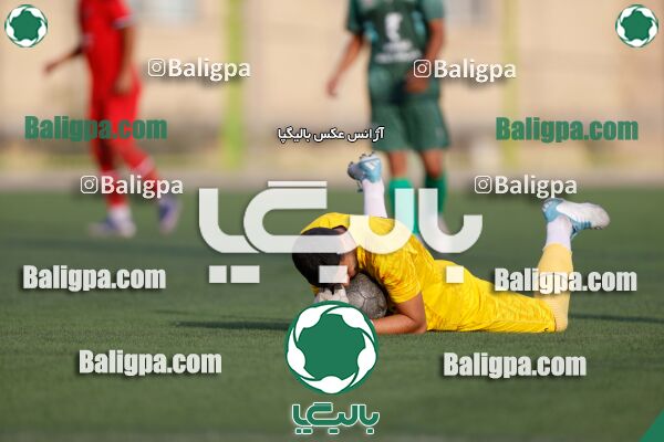 ذوب آهن اصفهان 1–0 نساجی مازندران
