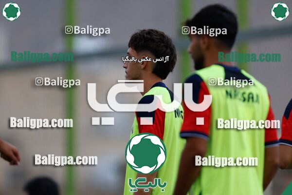 ذوب آهن اصفهان 1–0 نساجی مازندران