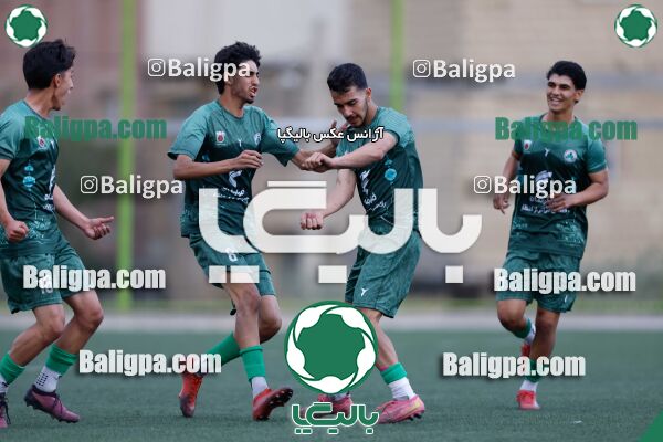 ذوب آهن اصفهان 1–0 نساجی مازندران