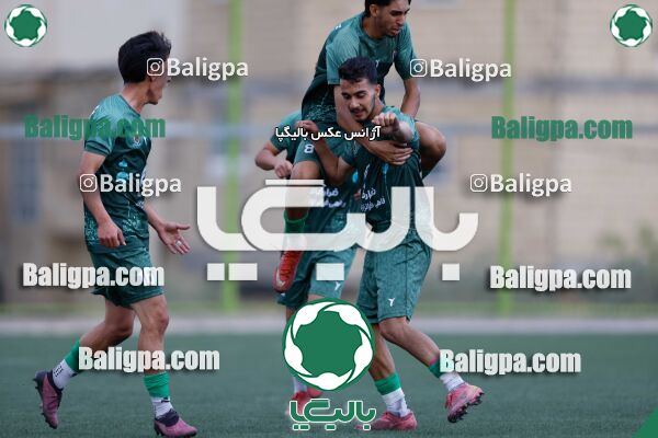 ذوب آهن اصفهان 1–0 نساجی مازندران