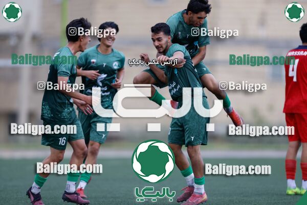 ذوب آهن اصفهان 1–0 نساجی مازندران