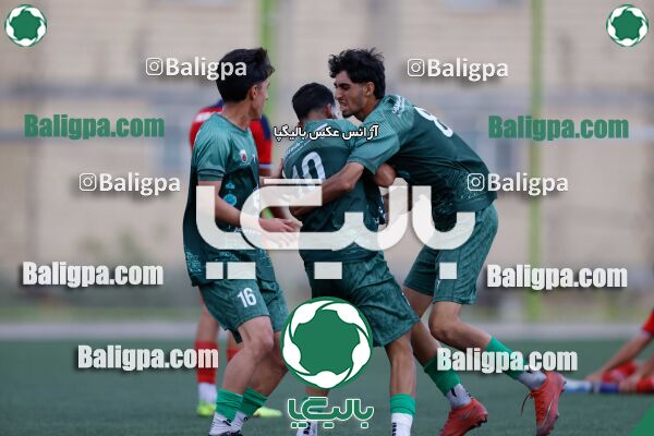ذوب آهن اصفهان 1–0 نساجی مازندران