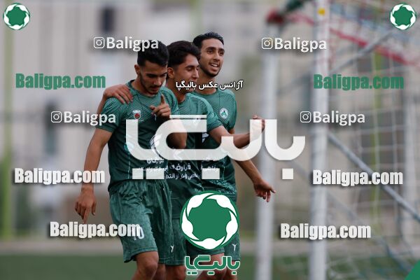 ذوب آهن اصفهان 1–0 نساجی مازندران