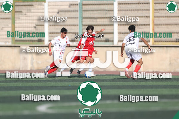امید تهران 2–2 پرسپولیس