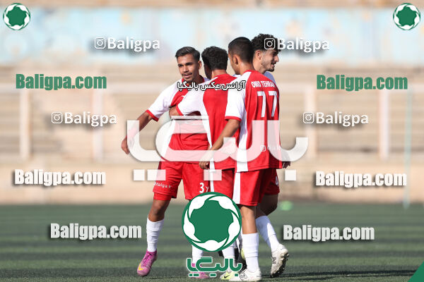 امید تهران 2–2 پرسپولیس