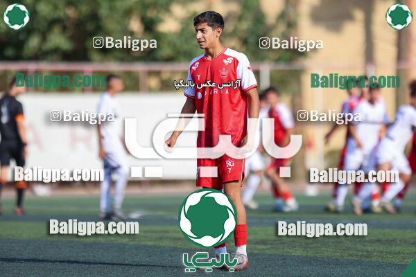پرسپولیس 4–3 شاهین