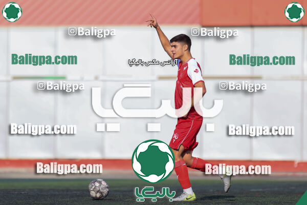 پرسپولیس 4–3 شاهین