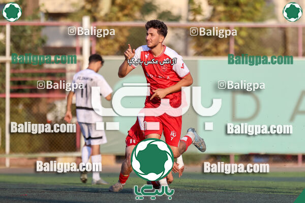 پرسپولیس 4–3 شاهین