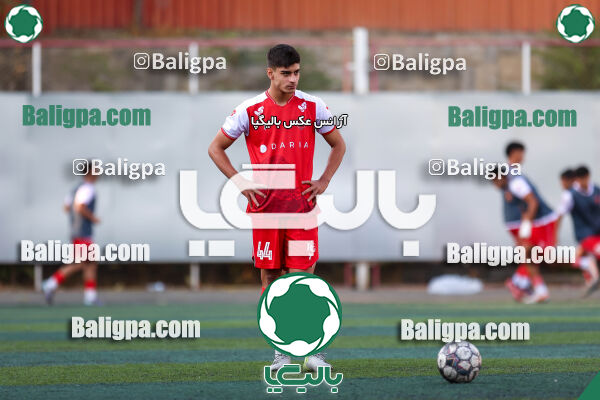 پرسپولیس 4–3 شاهین